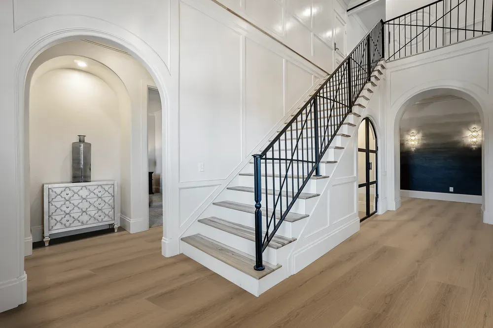 Pantora Amor Smokey Brown flooring, image 2