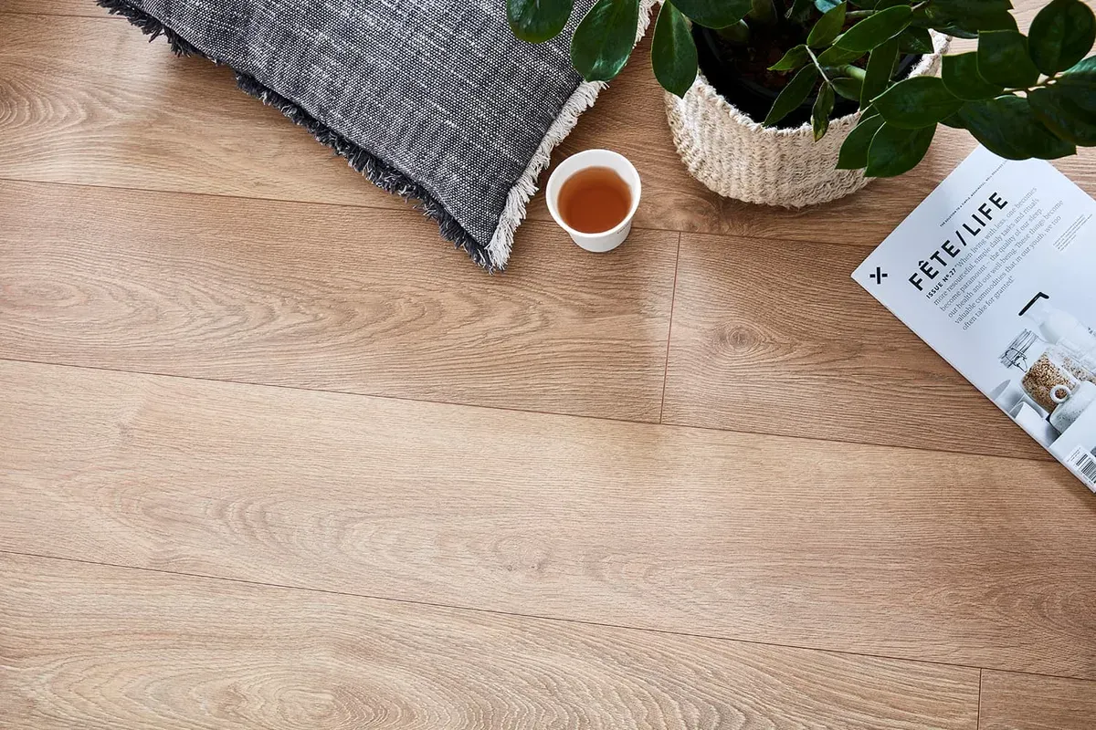 Kronoswiss Aquastop Zermatt flooring, image 2